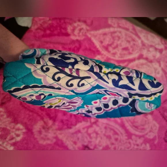 Vera Bradley Quilted Paisley Cosmetic Bag - Teal Purple Wakiki Patern - Picture 8 of 11